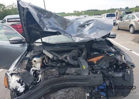 2015 Volkswagen Passat S from USA, damaged, VIN 1VWAT7A34FC111104